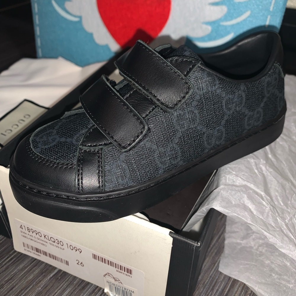 NWT Amazing GUCCI “GG” canvas sneakers. Brand new